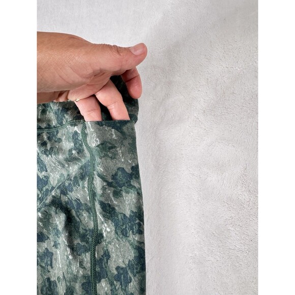 Women / Teen Zella Green Print Leggings size Medium - Picture 7 of 11